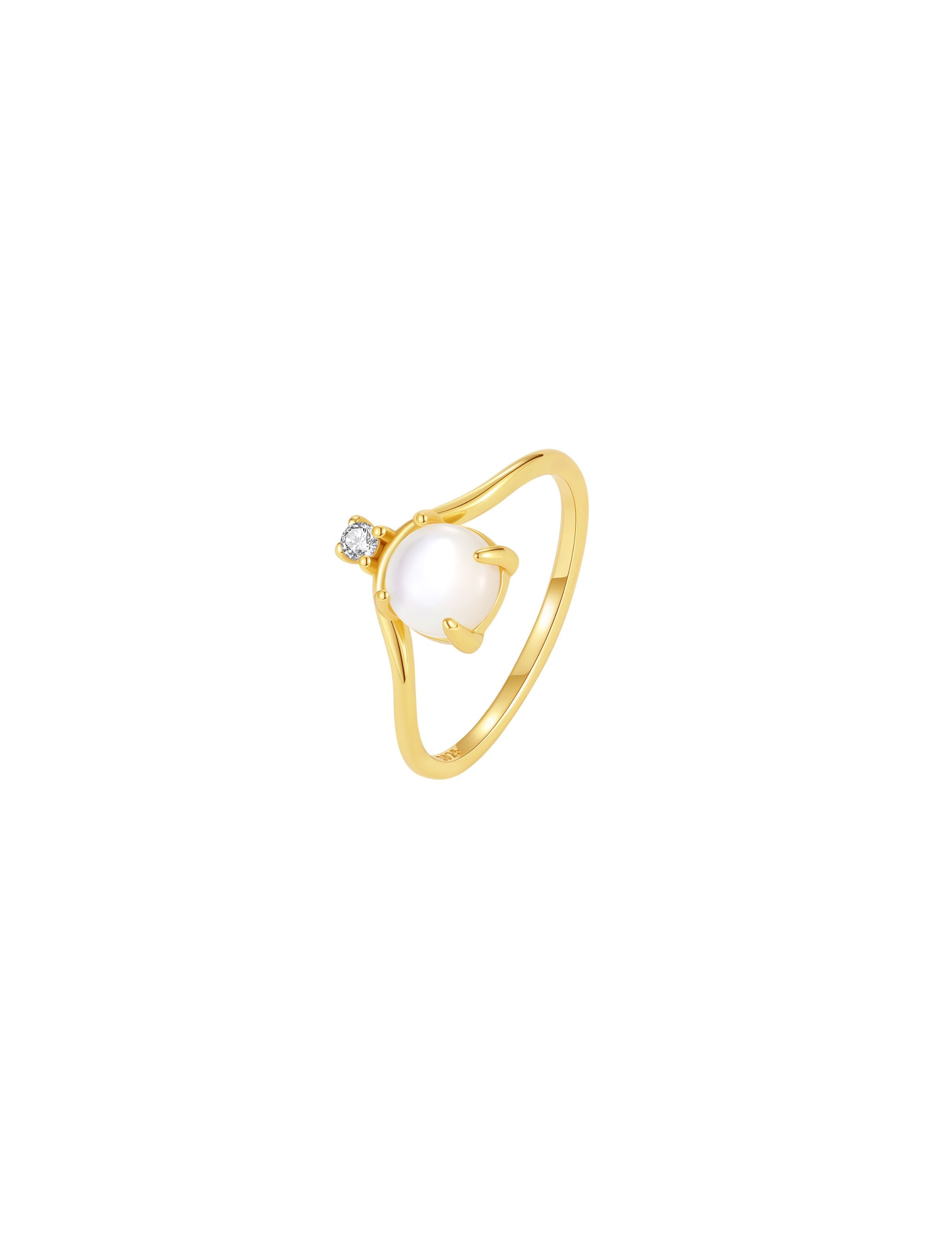 Wink Pearl Ring