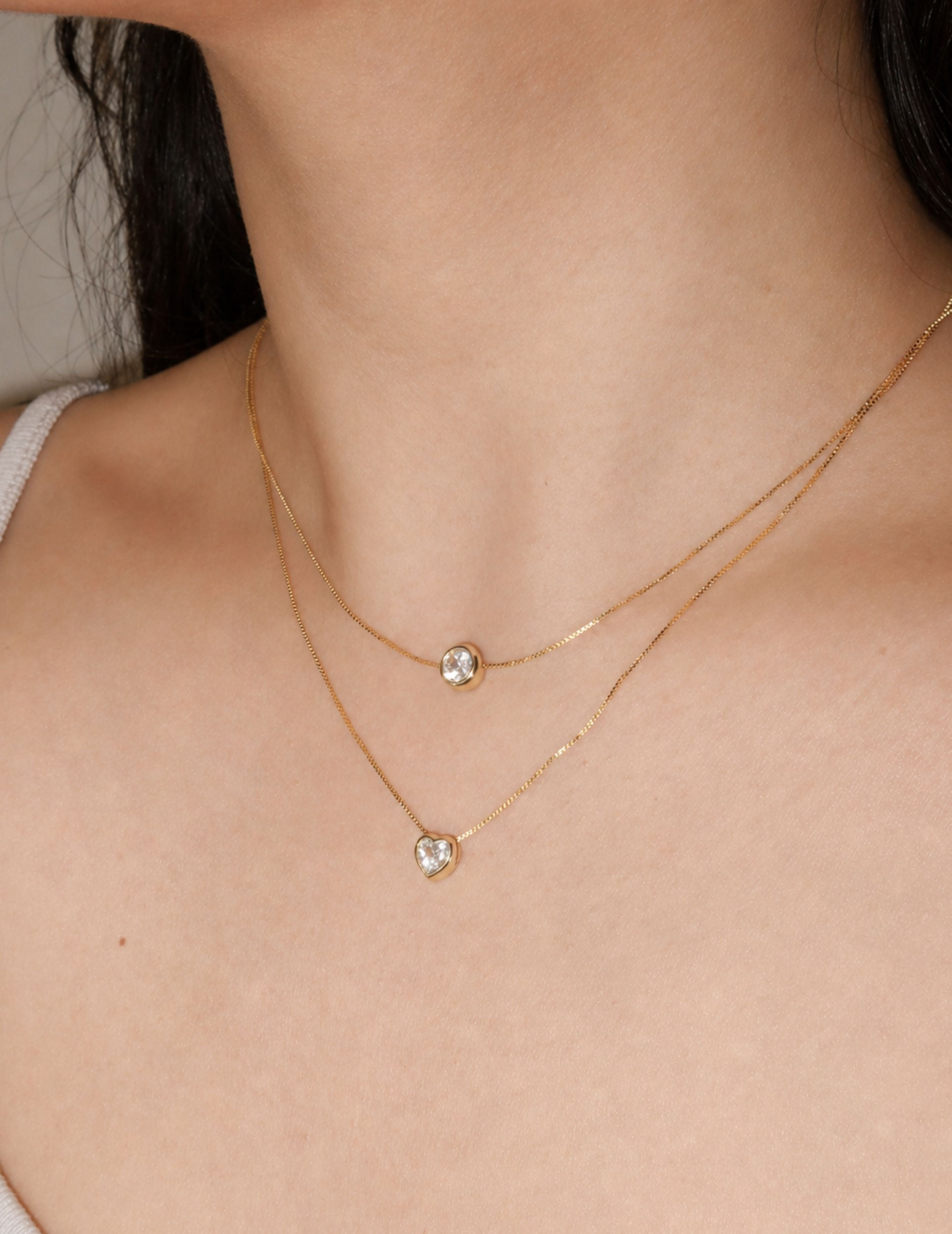 Petite Glow Round Necklace