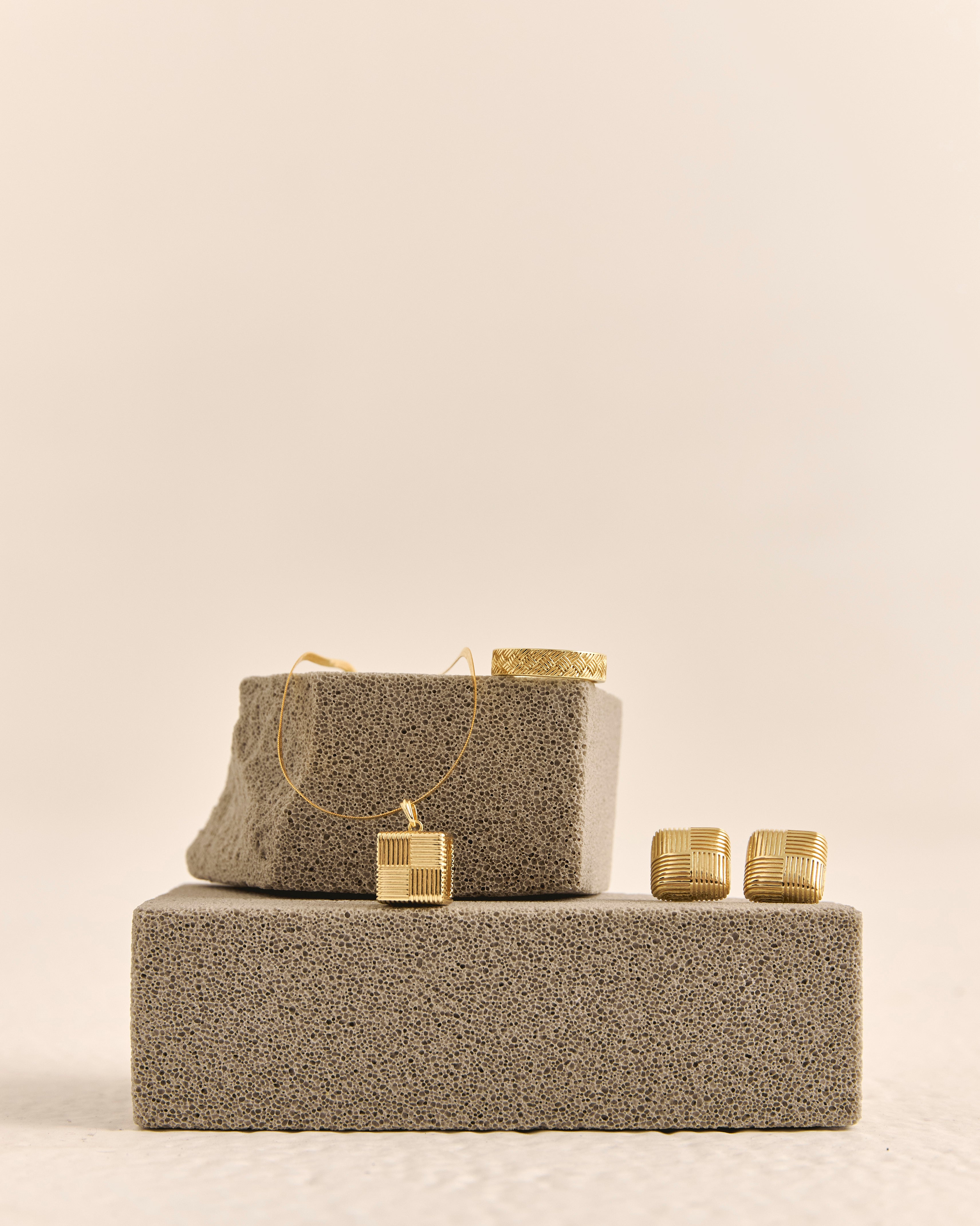 Silken Drape Ring | Drape 戒指