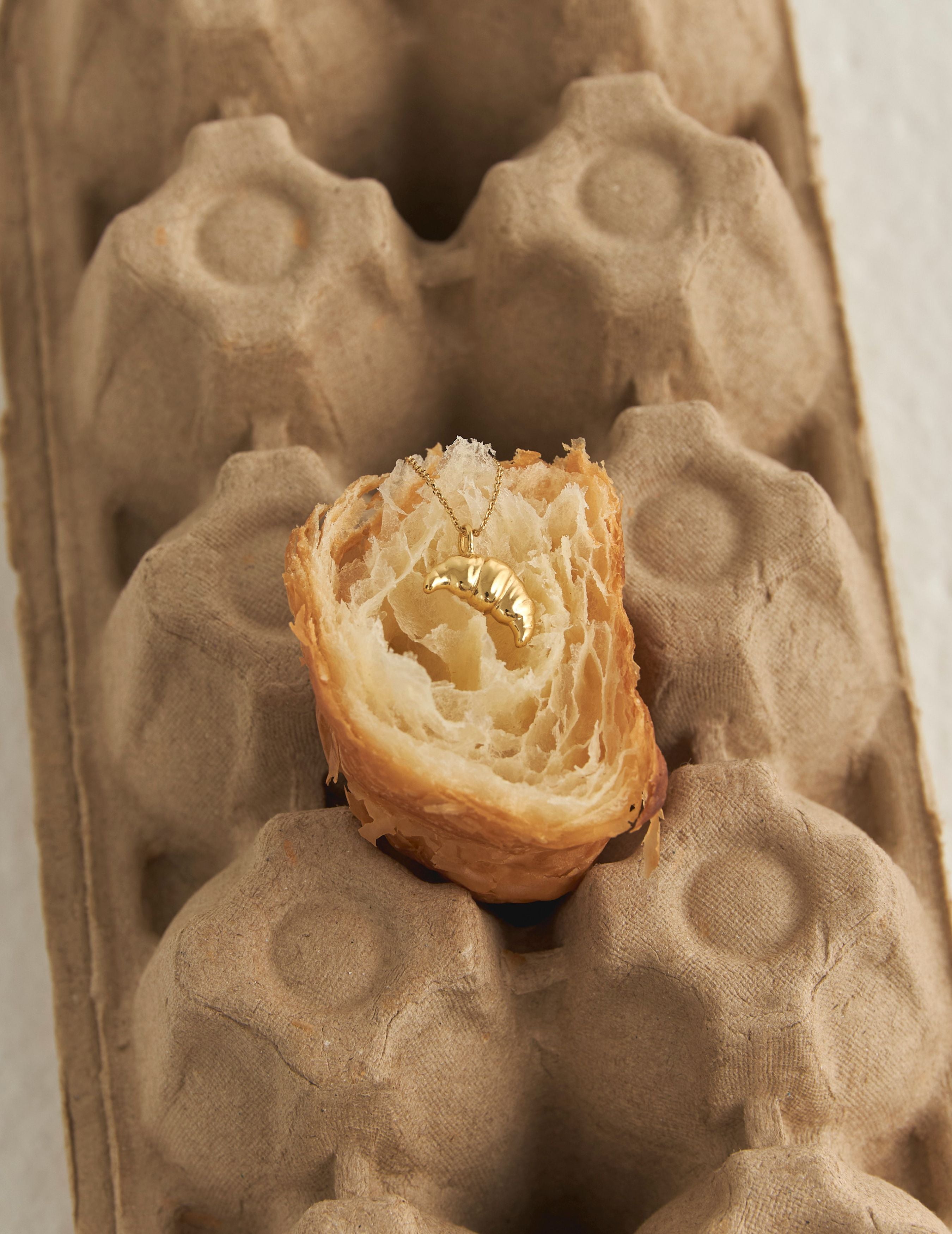 Croissant Necklace / 可頌項鍊