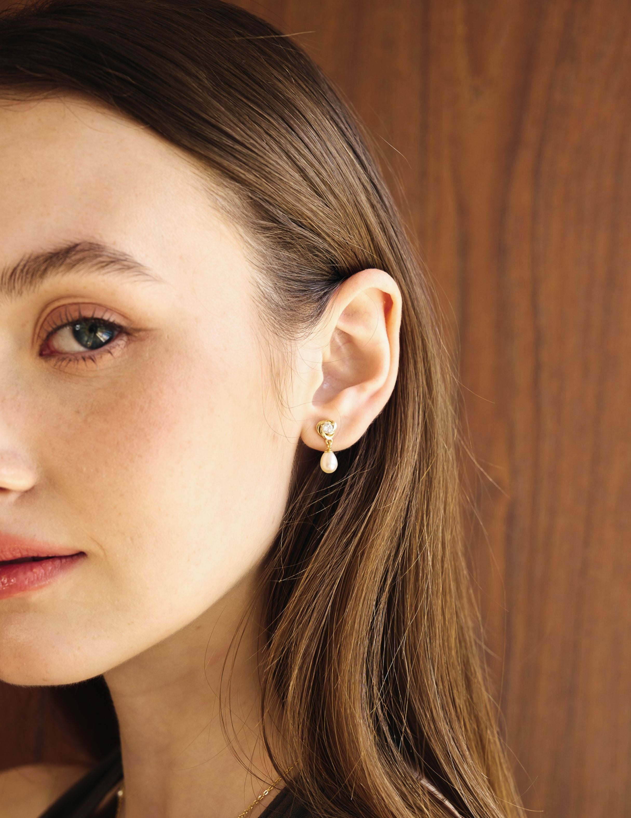 Pearl Drop Earring