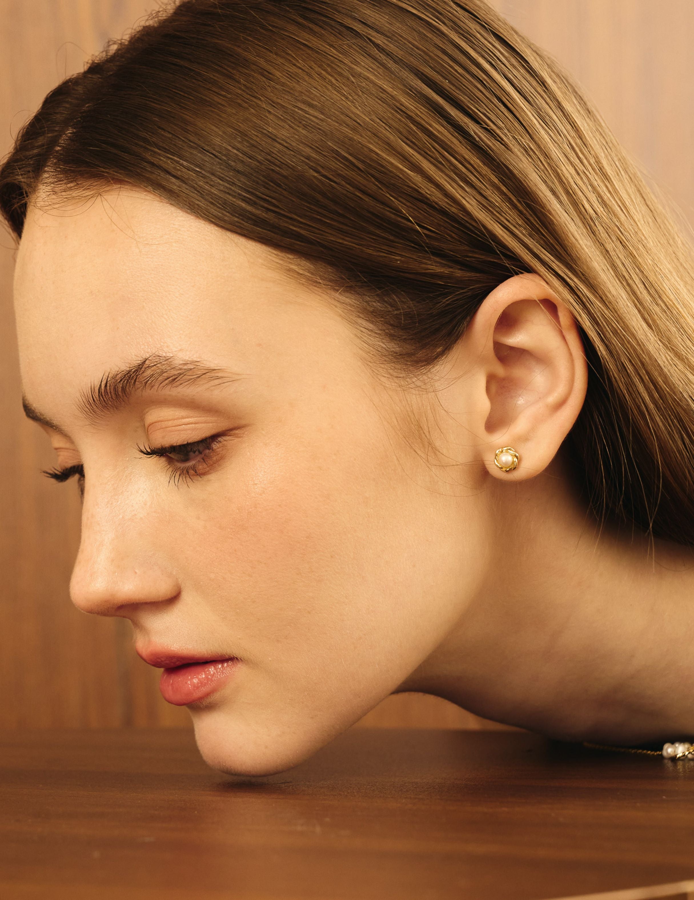 Pearl Bloom Earring
