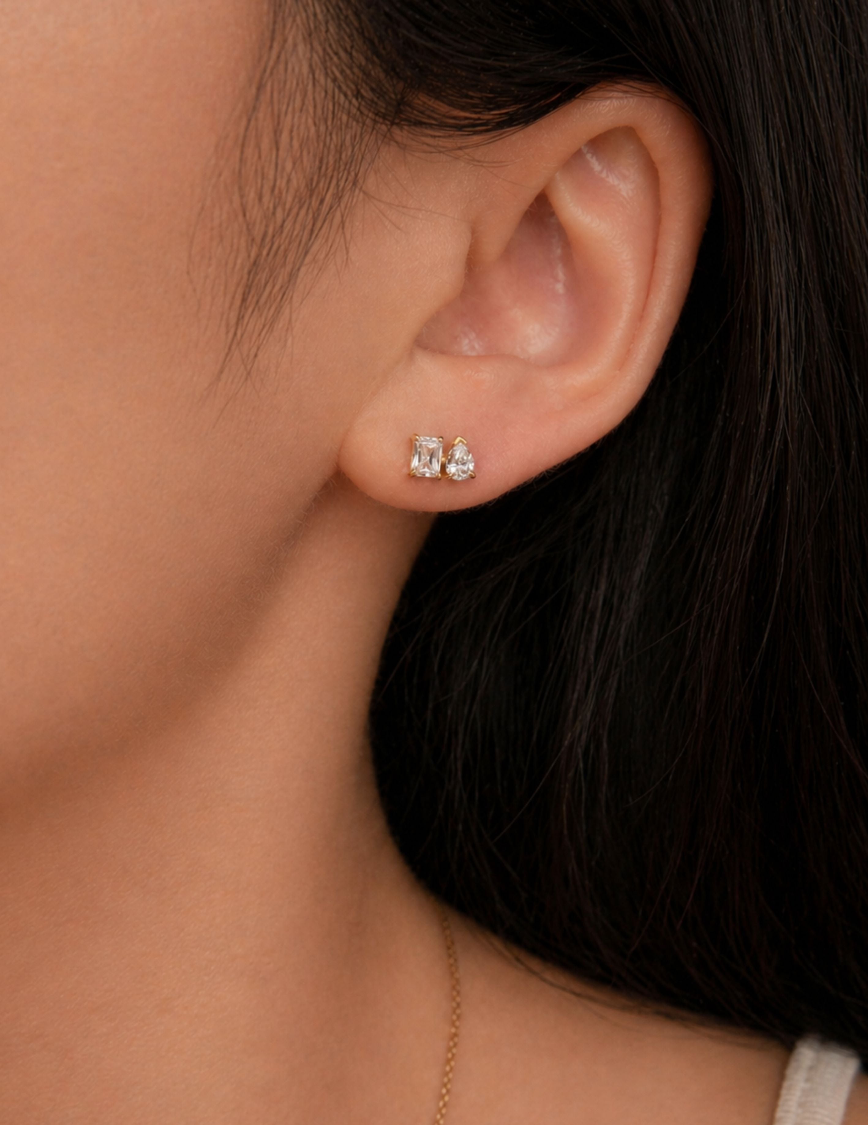 Petite Glow Ear Stud