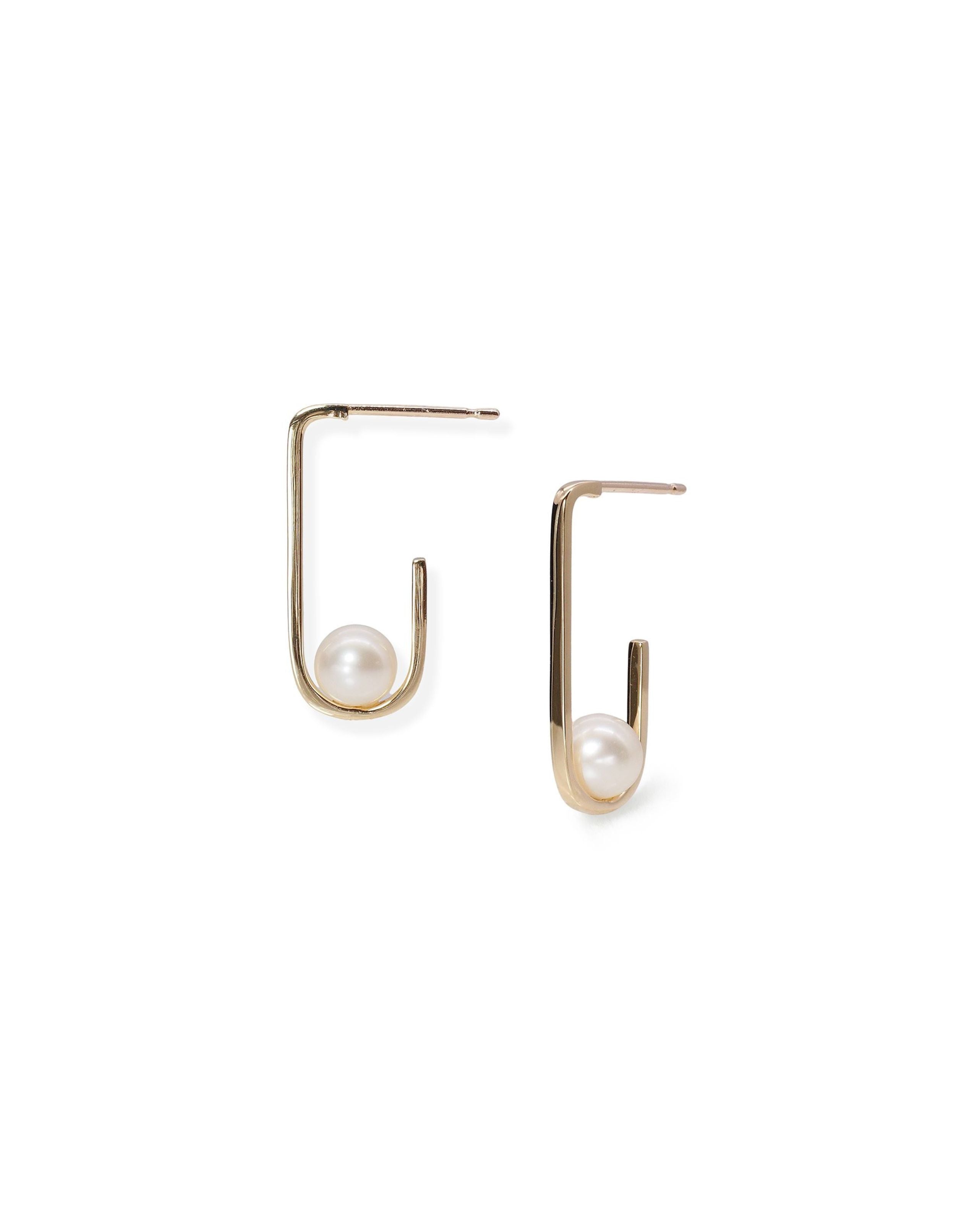 Paperclip Pearl Earring